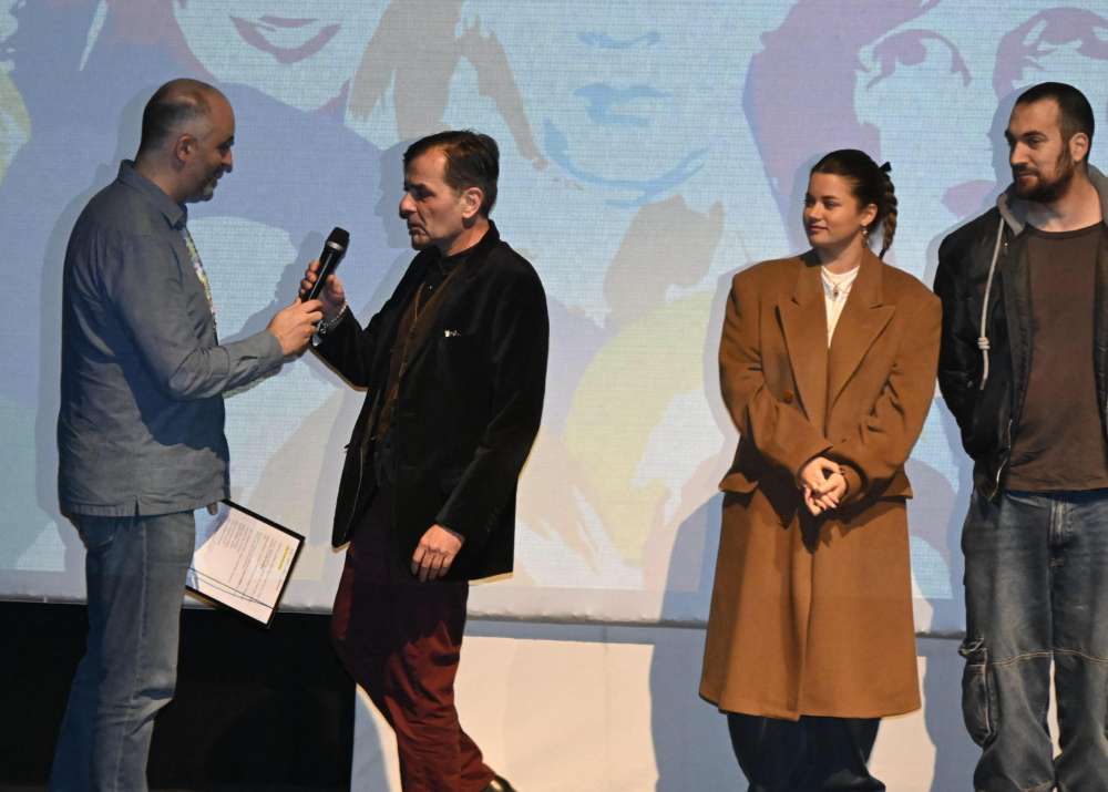 29.2. Premijera filma „Los alamos“