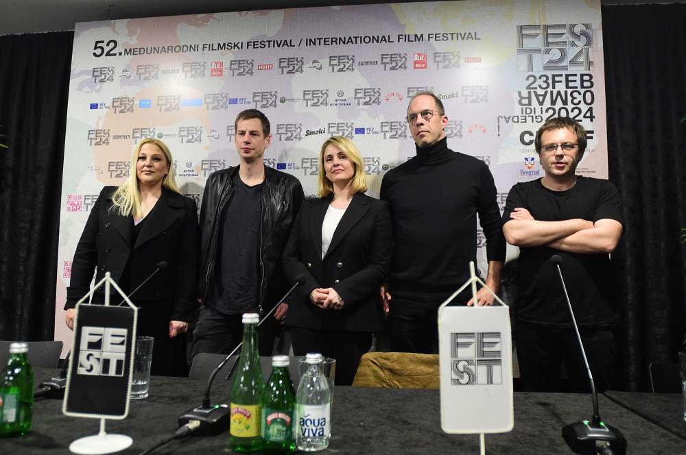 Film ‘Working Class Goes to Hell’ as a metaphor for society