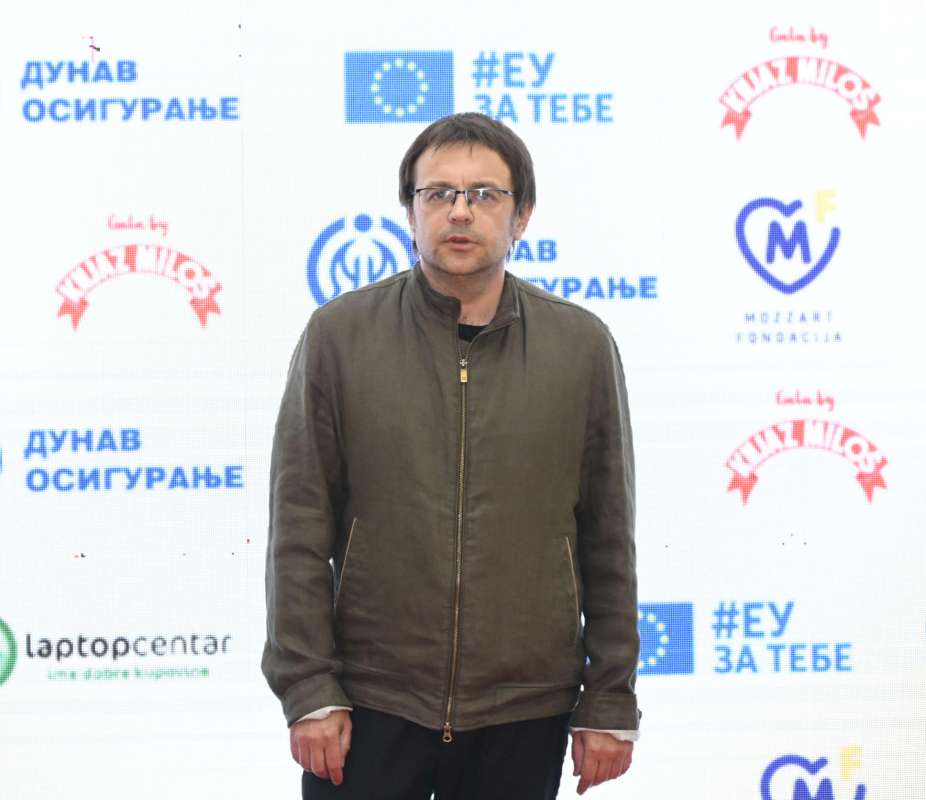 24.2. Premijera filma „Radnička klasa ide u pakao"
