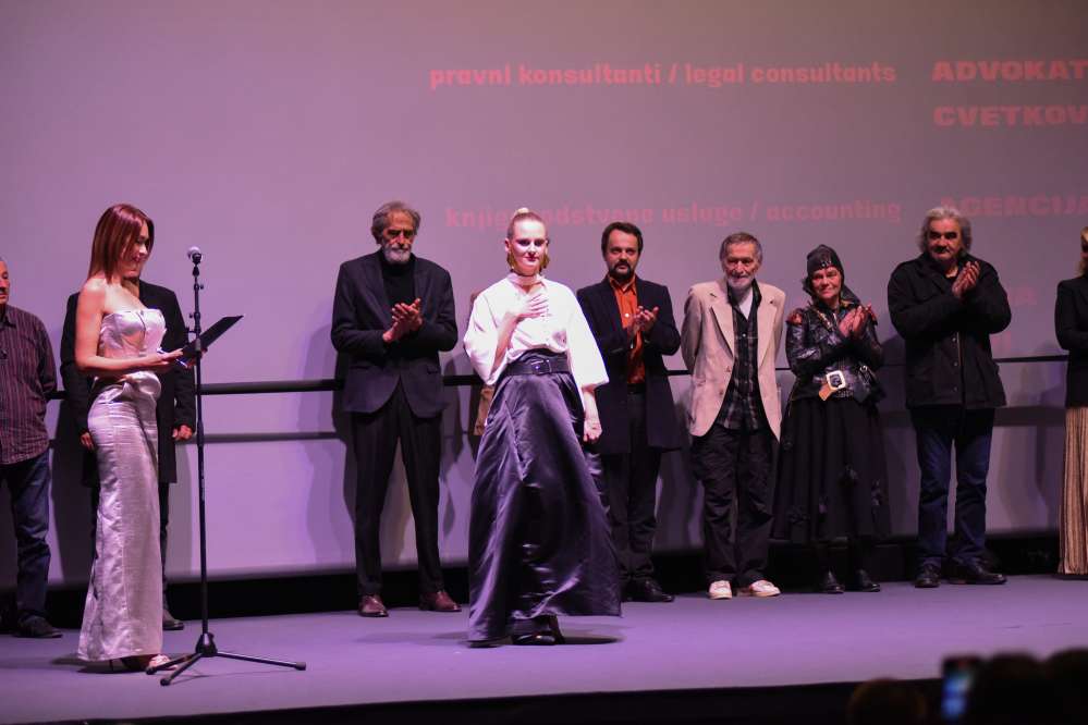 24.2. Premijera filma „Radnička klasa ide u pakao"
