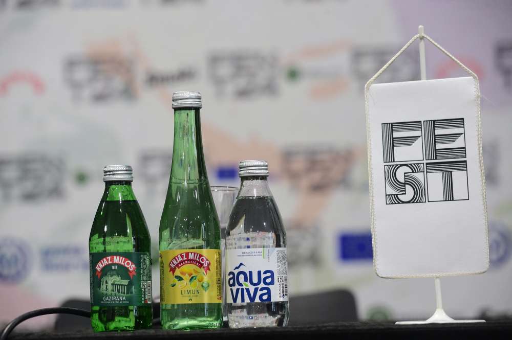 24.2. FEST u objektivu