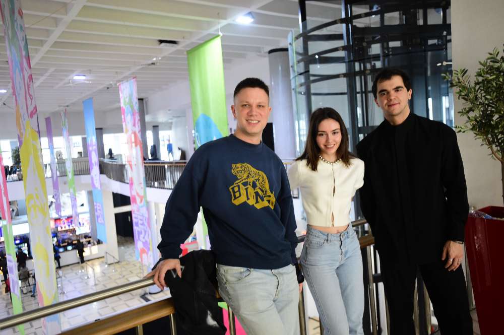27.2. FEST u objektivu