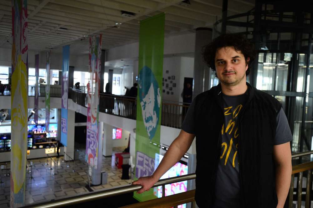 1.3. FEST u objektivu