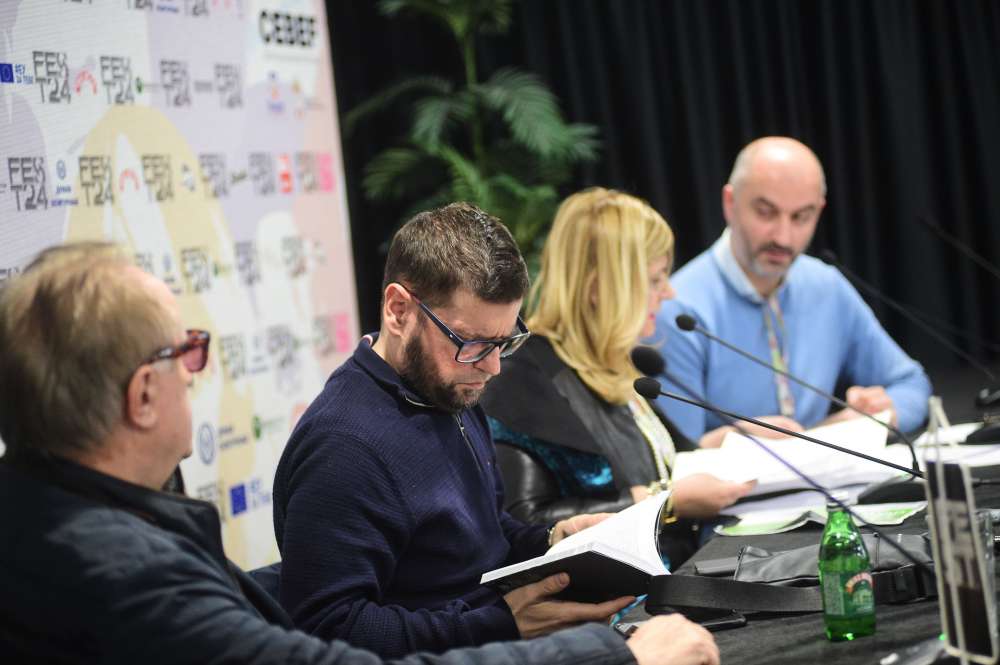2.3. Konferencija za novinare