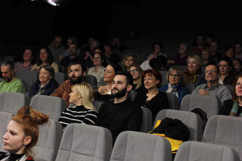 1.3. Projekcija filma „Bez povratka"